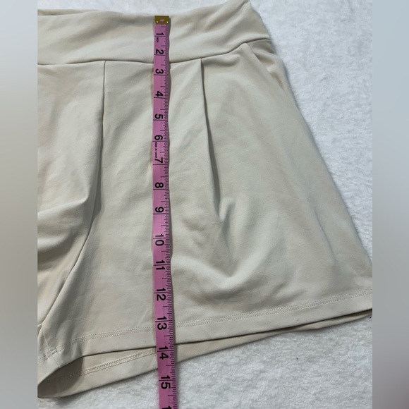 NWT Susana Monaco Blanched Almond High Waist Tailored Comfortable Shorts - Picture 6 of 15